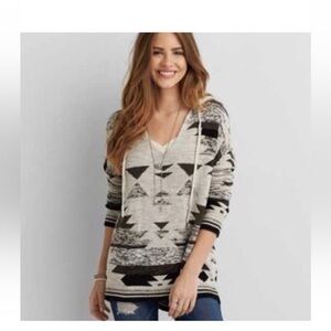 American‎ Eagle Aztec Southwest Boho, Medium